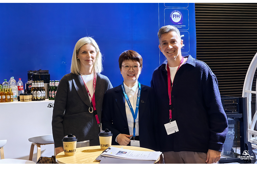 1762142233902538.jpg 德國(guó)FSB_05.jpg